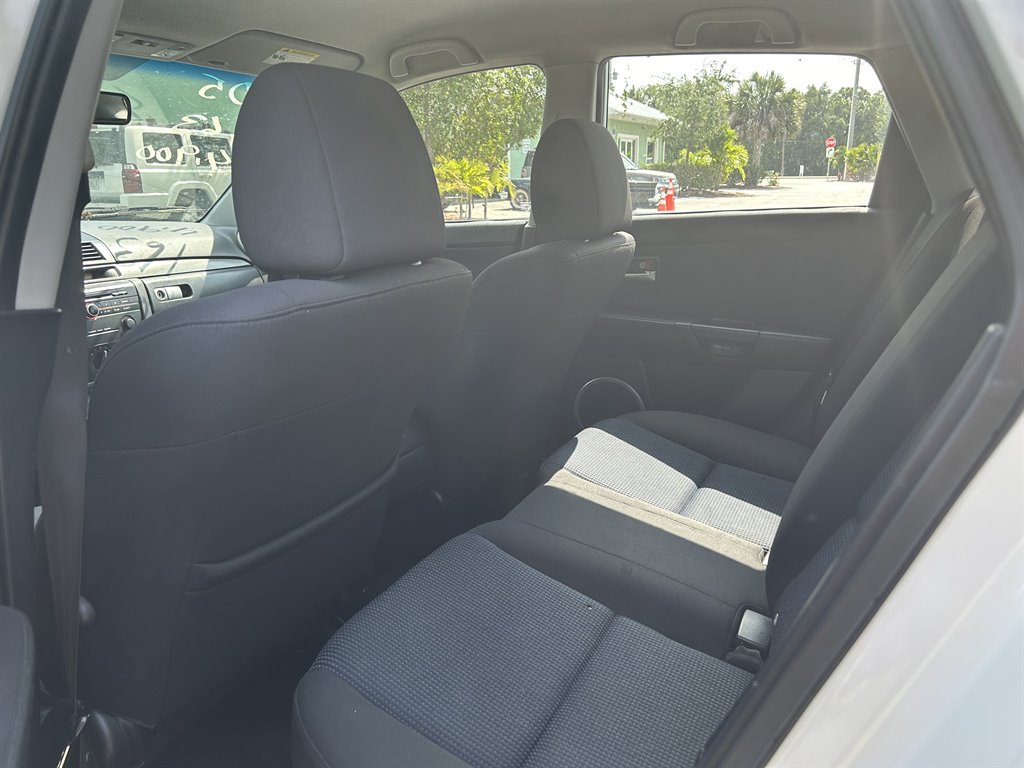 2005 MAZDA MAZDA3