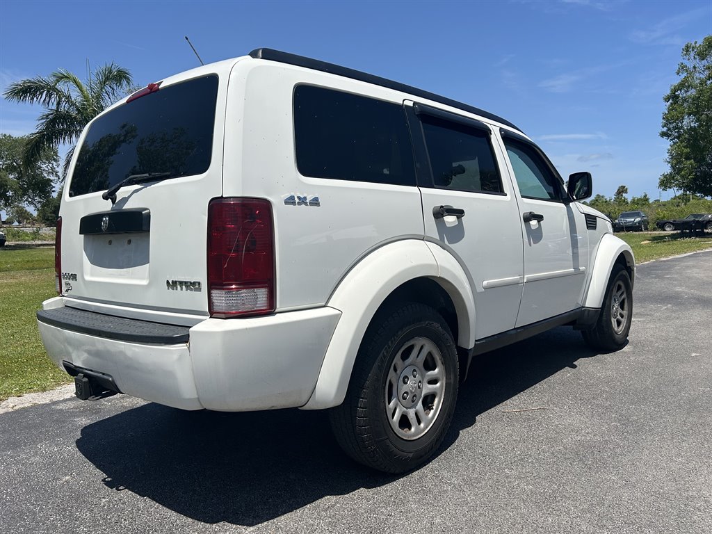 2009 Dodge Nitro