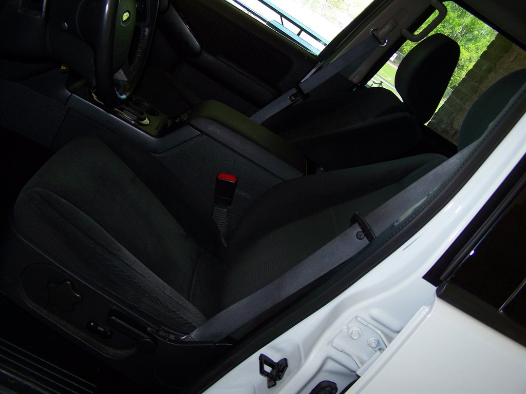 2009 Ford Explorer XLT photo