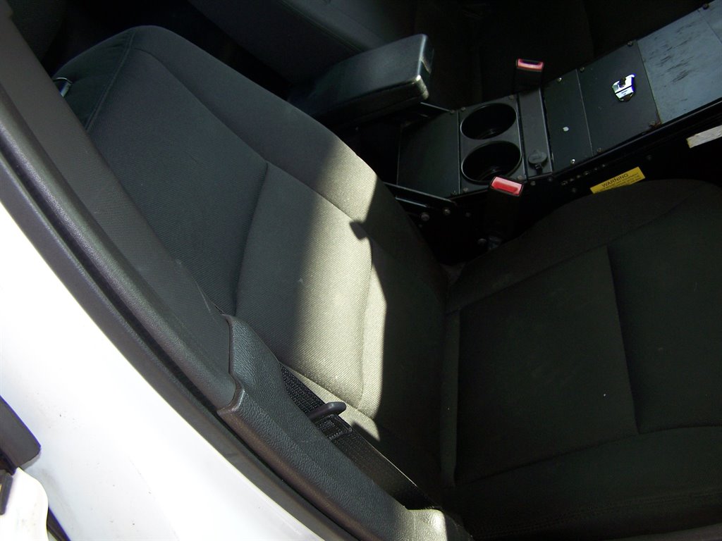 2015 Ford Taurus - $12,990