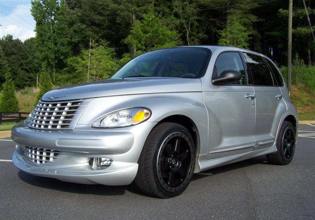 2004 Chrysler PT Cruiser photo