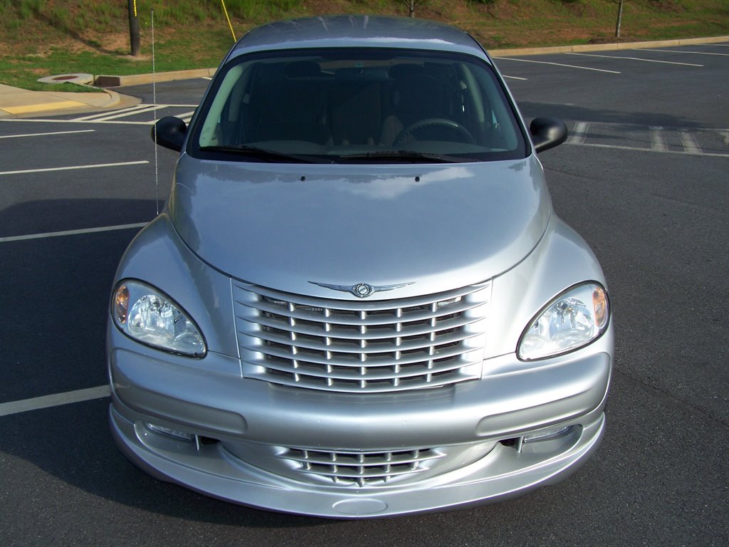 2004 Chrysler PT Cruiser photo