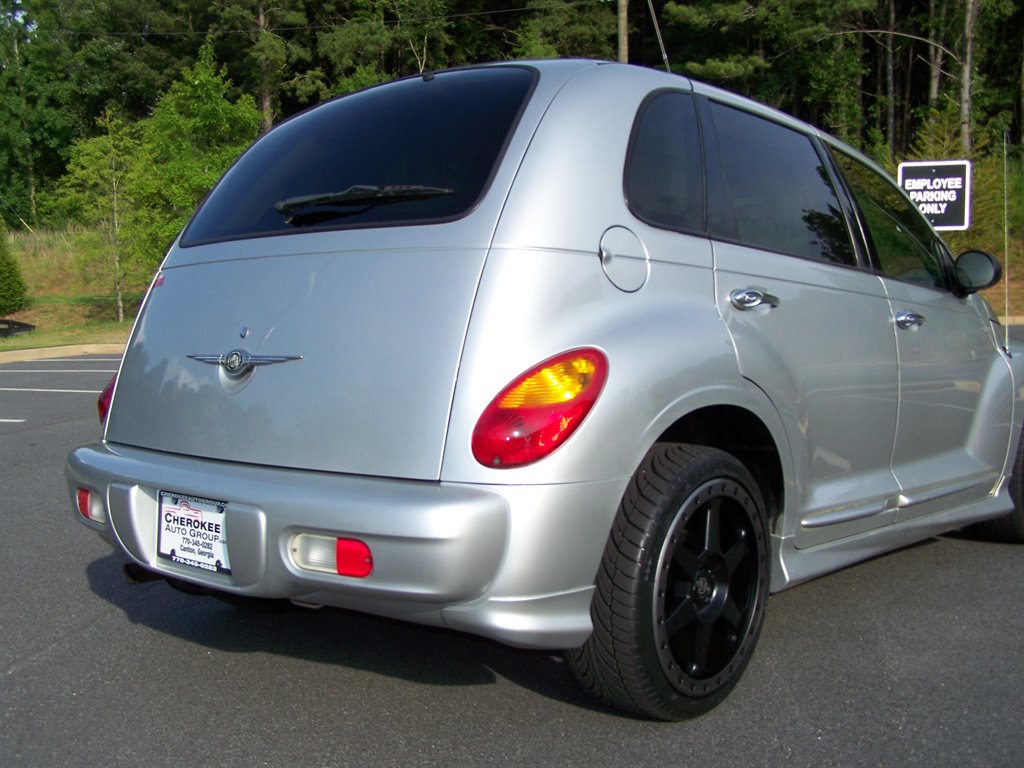 2004 Chrysler PT Cruiser photo