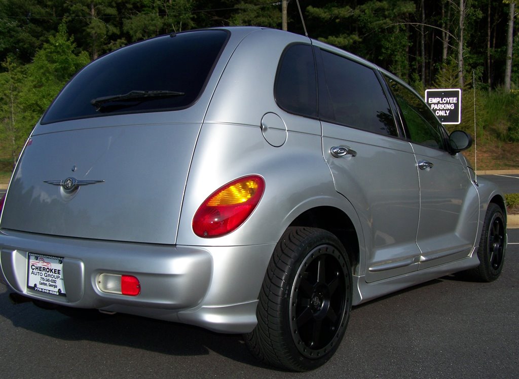 2004 Chrysler PT Cruiser photo