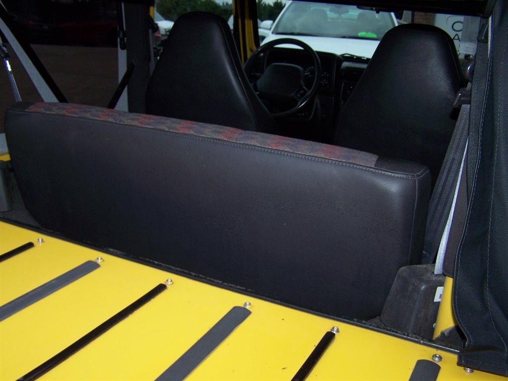 2000 Jeep Wrangler #75