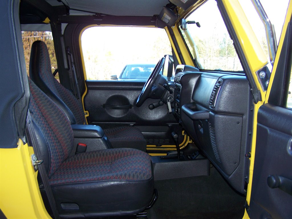 2000 Jeep Wrangler #64