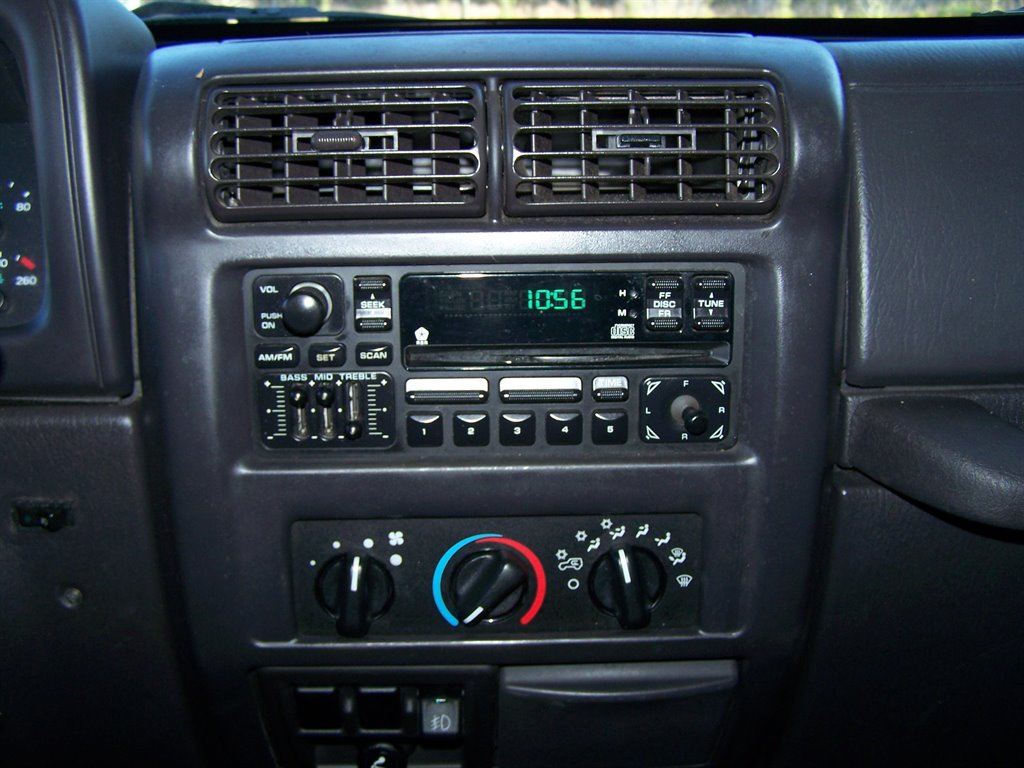 2000 Jeep Wrangler #56