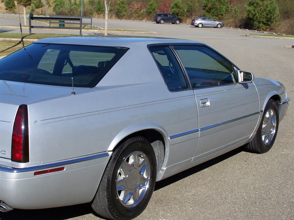 2000 Cadillac Eldorado ESC photo