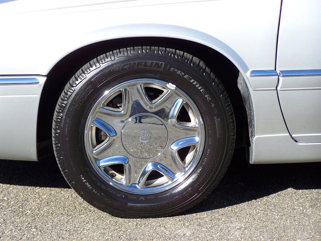 2000 Cadillac Eldorado ESC photo