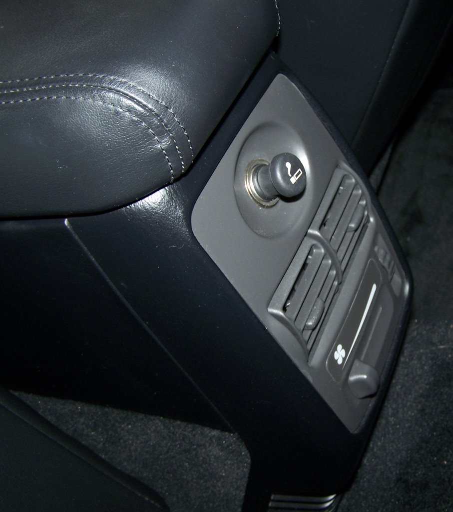 2000 Cadillac Eldorado ESC photo