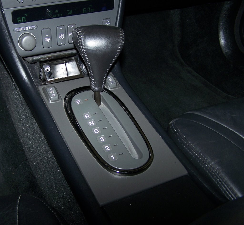 2000 Cadillac Eldorado ESC photo