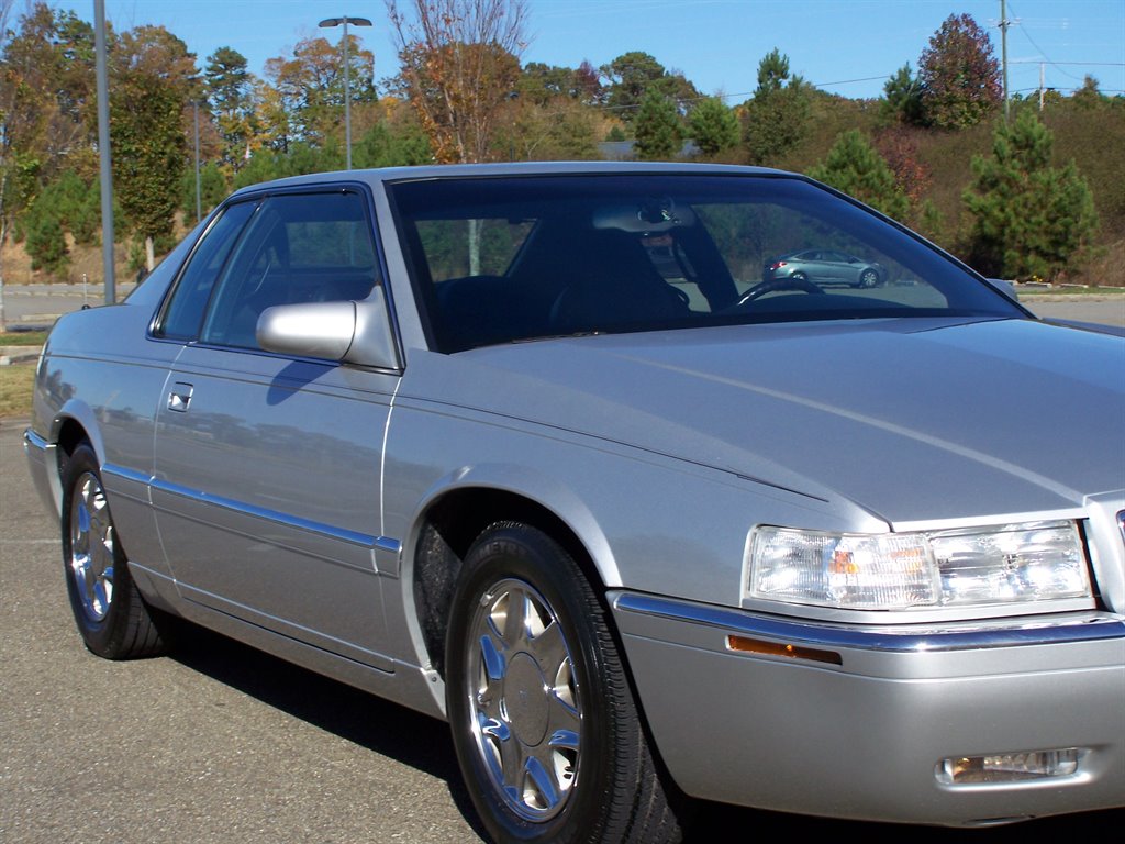 2000 Cadillac Eldorado ESC photo