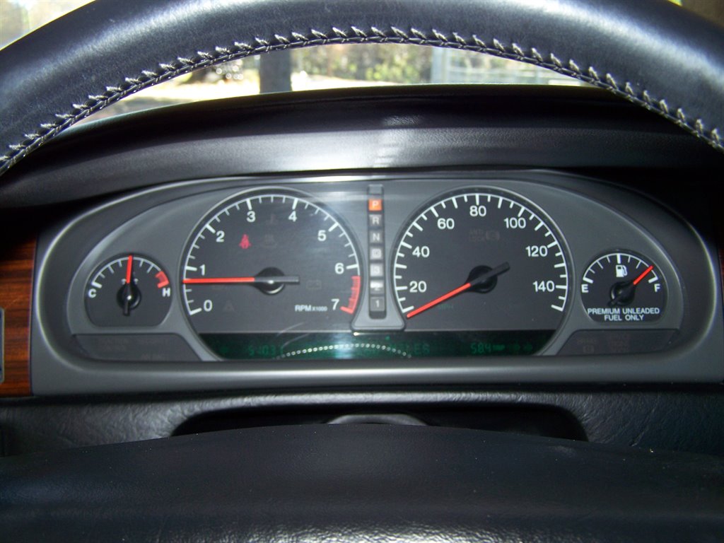 2000 Cadillac Eldorado ESC photo