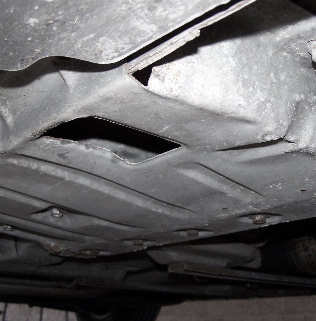 2000 Cadillac Eldorado ESC photo