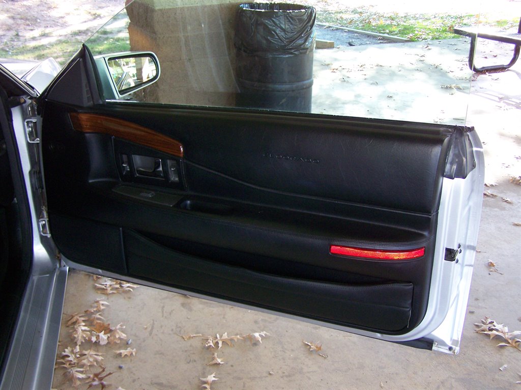 2000 Cadillac Eldorado ESC photo