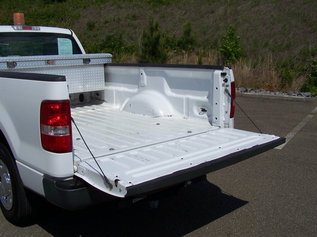 2008 Ford F-150 STX photo