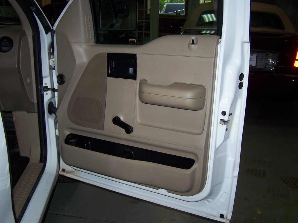 2008 Ford F-150 STX photo