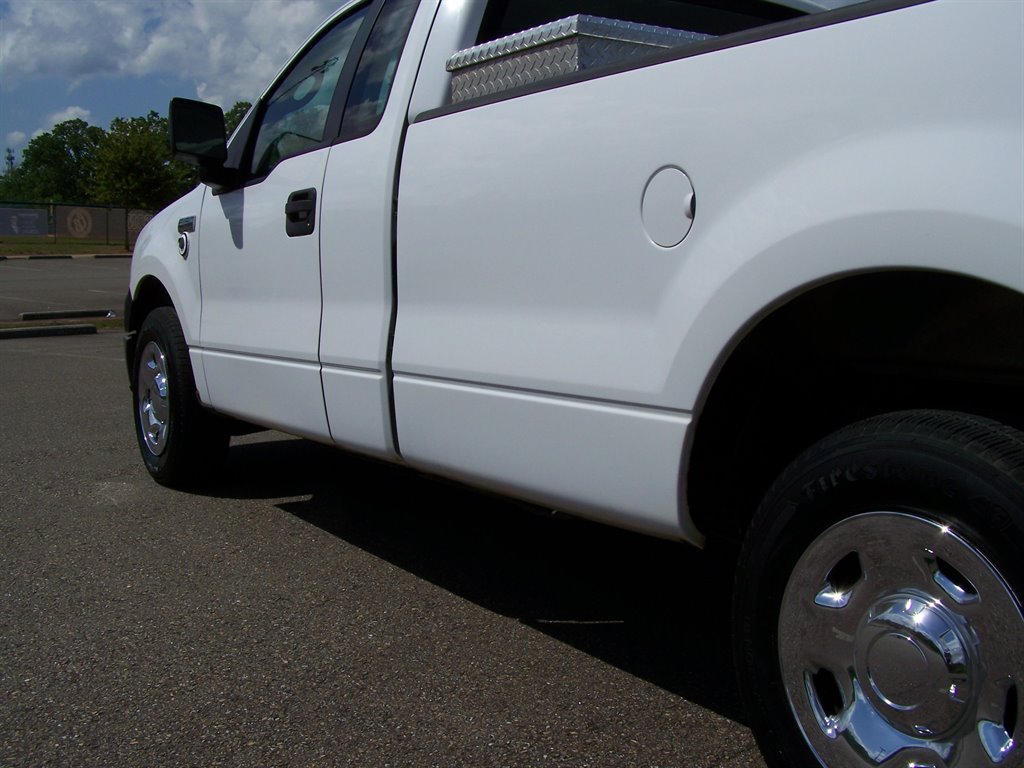2008 Ford F-150 STX photo