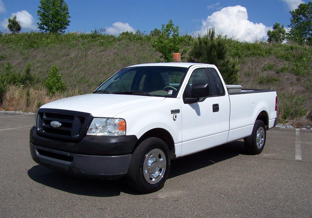 2008 Ford F-150 STX photo