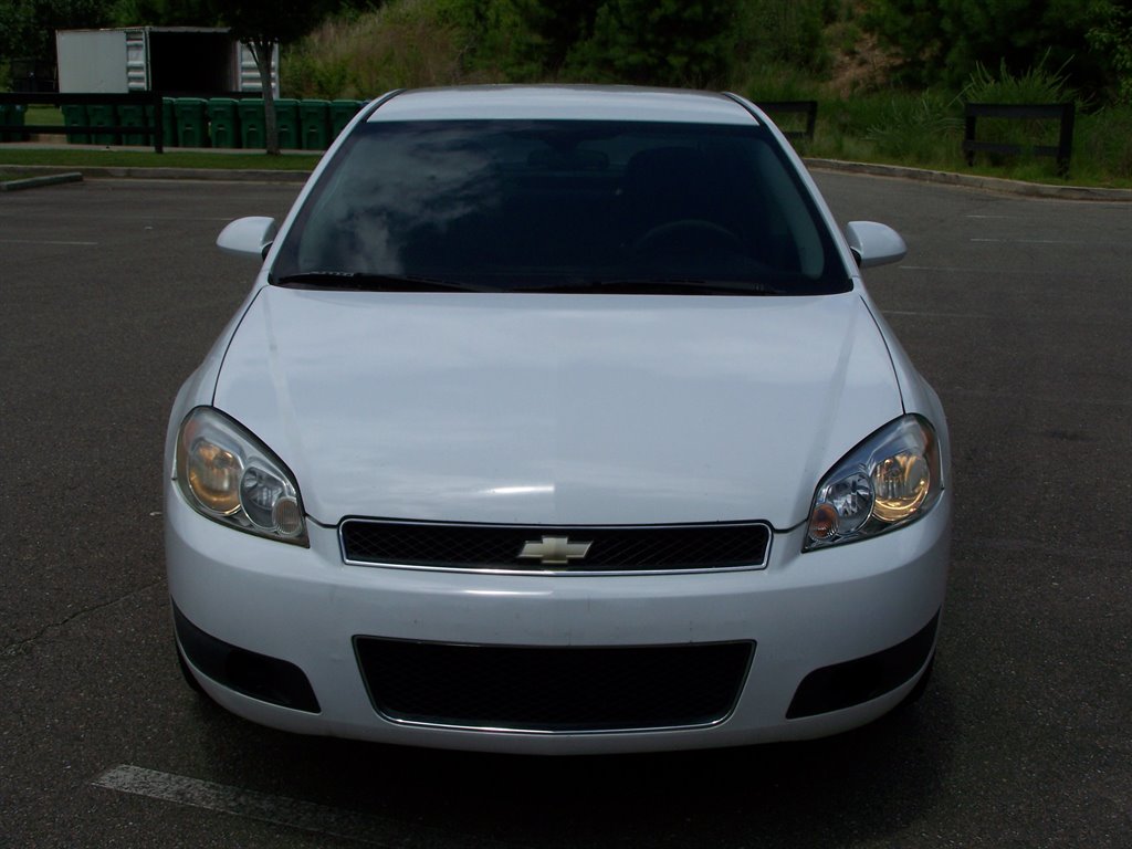 2014 Chevrolet Impala - $10,990