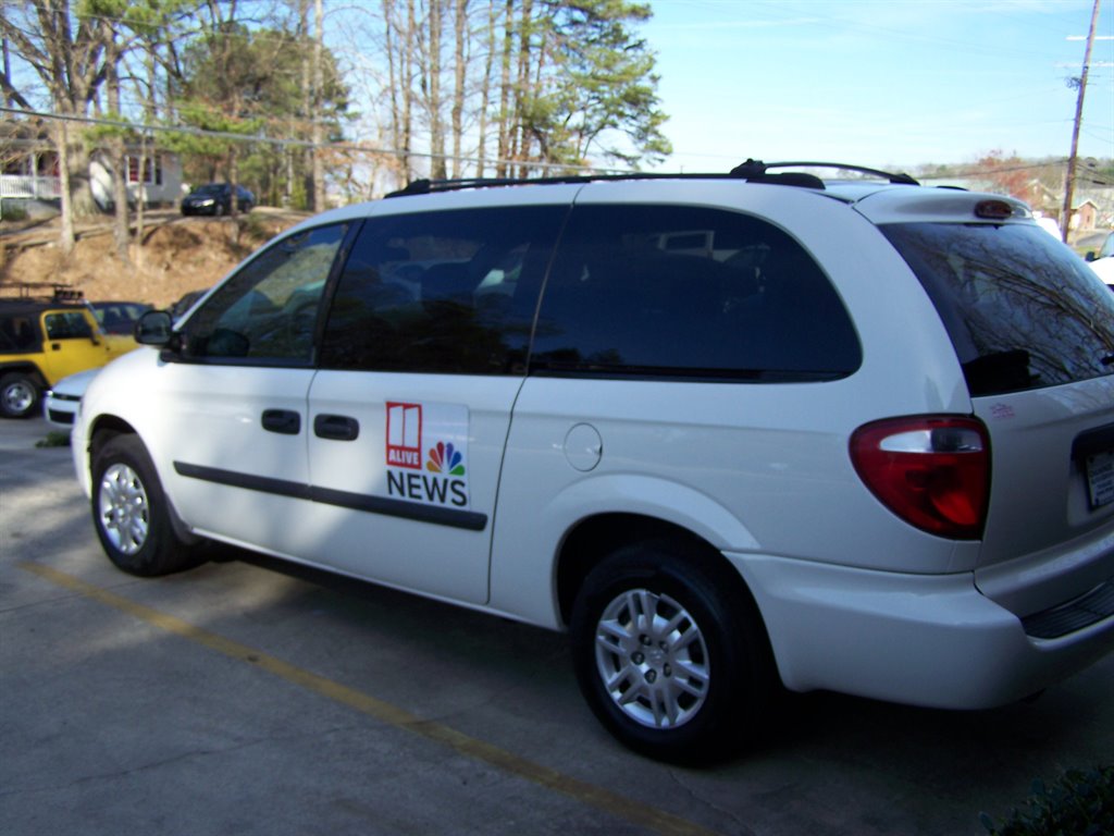 2006 Dodge Grand Caravan SE photo