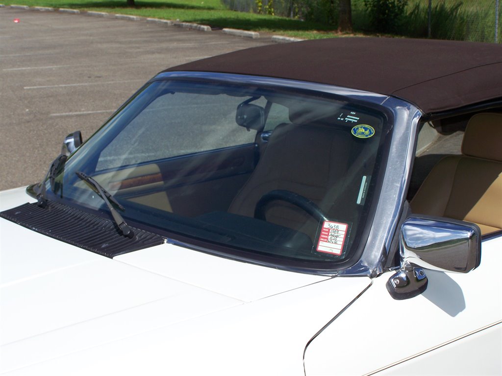 1989 Jaguar XJ-Series XJS photo