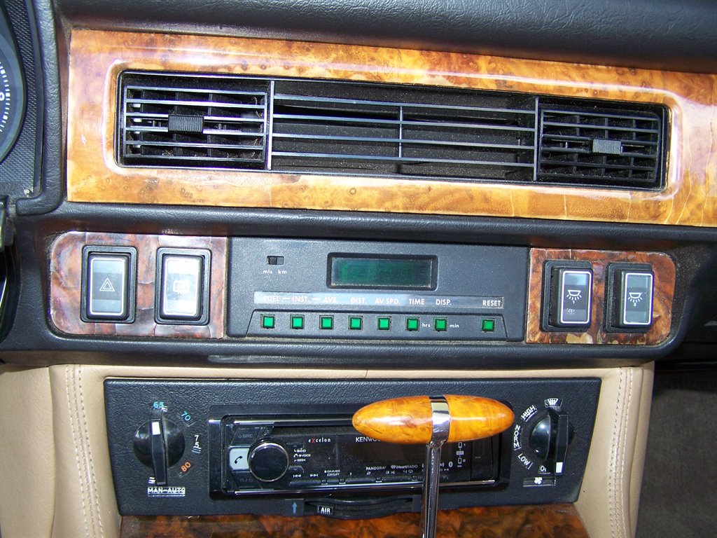 1989 Jaguar XJ-Series XJS photo
