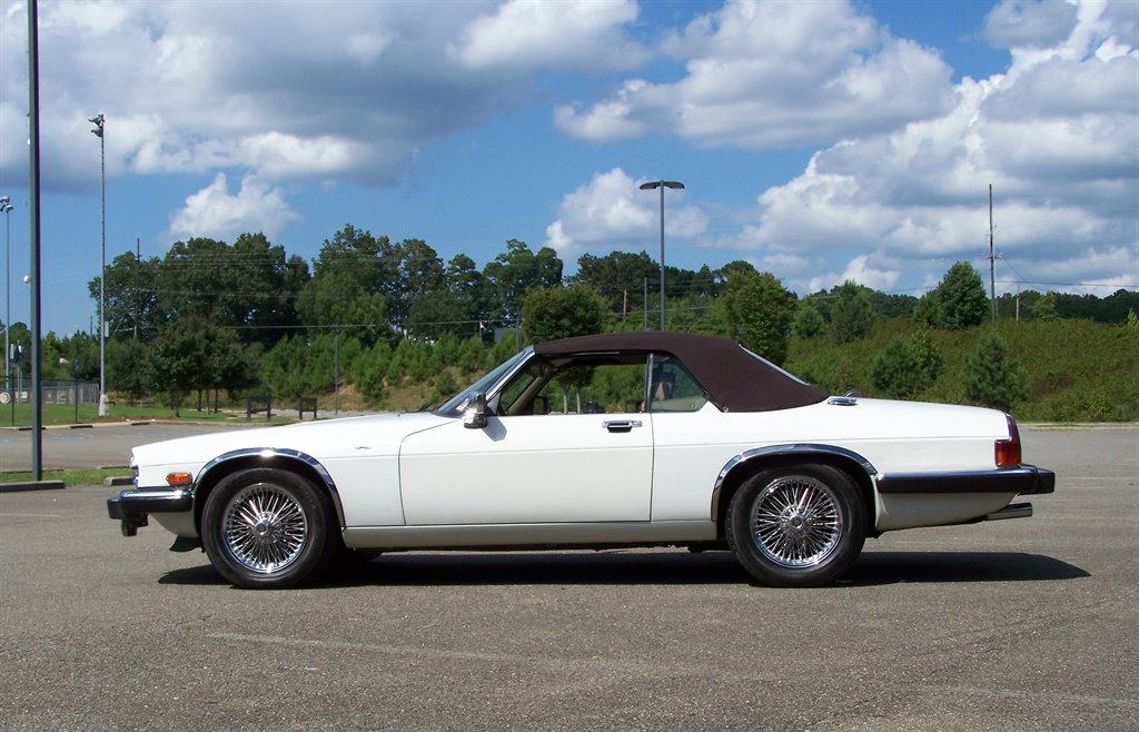 1989 Jaguar XJ-Series XJS photo