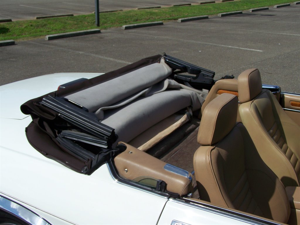 1989 Jaguar XJ-Series XJS photo