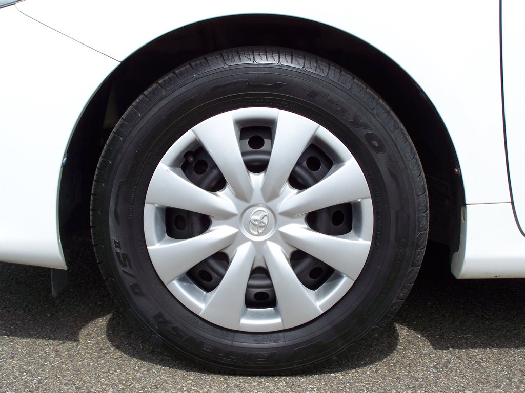 2009 Toyota Corolla LE photo