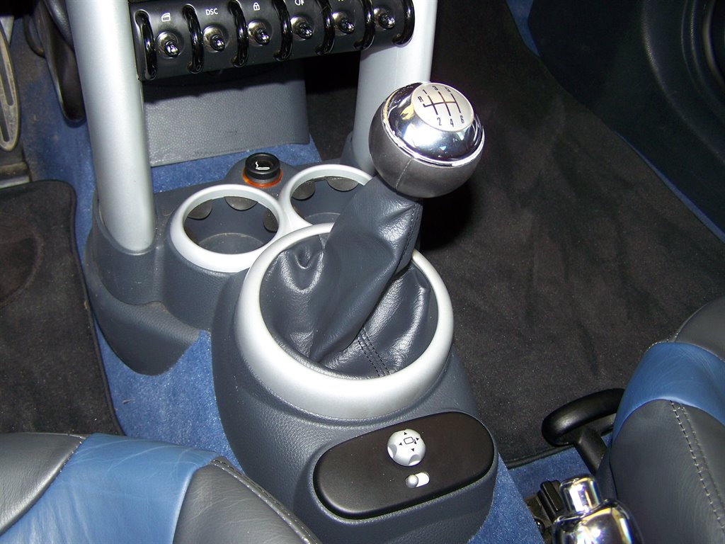 2003 MINI Cooper S photo