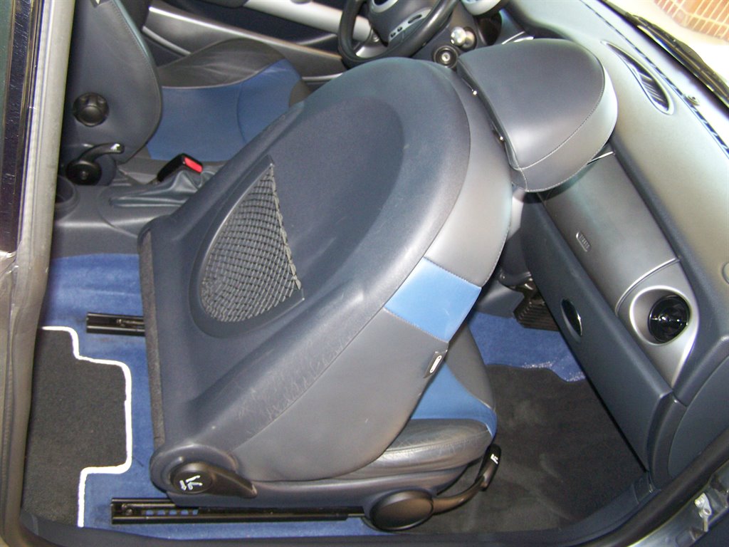 2003 MINI Cooper S photo