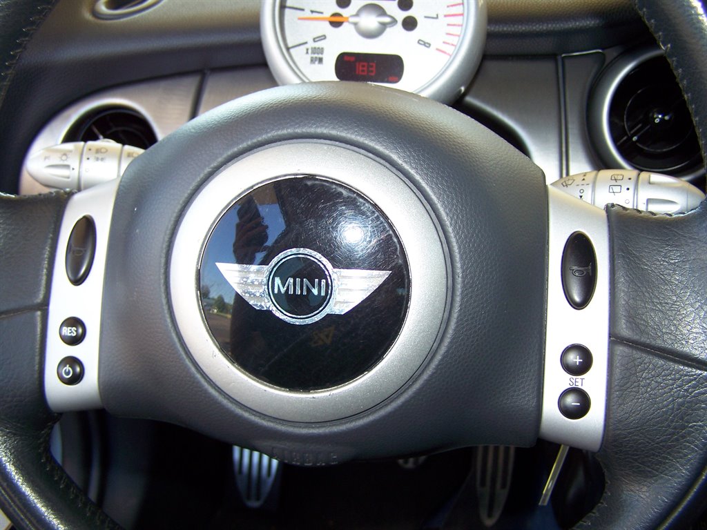 2003 MINI Cooper S photo