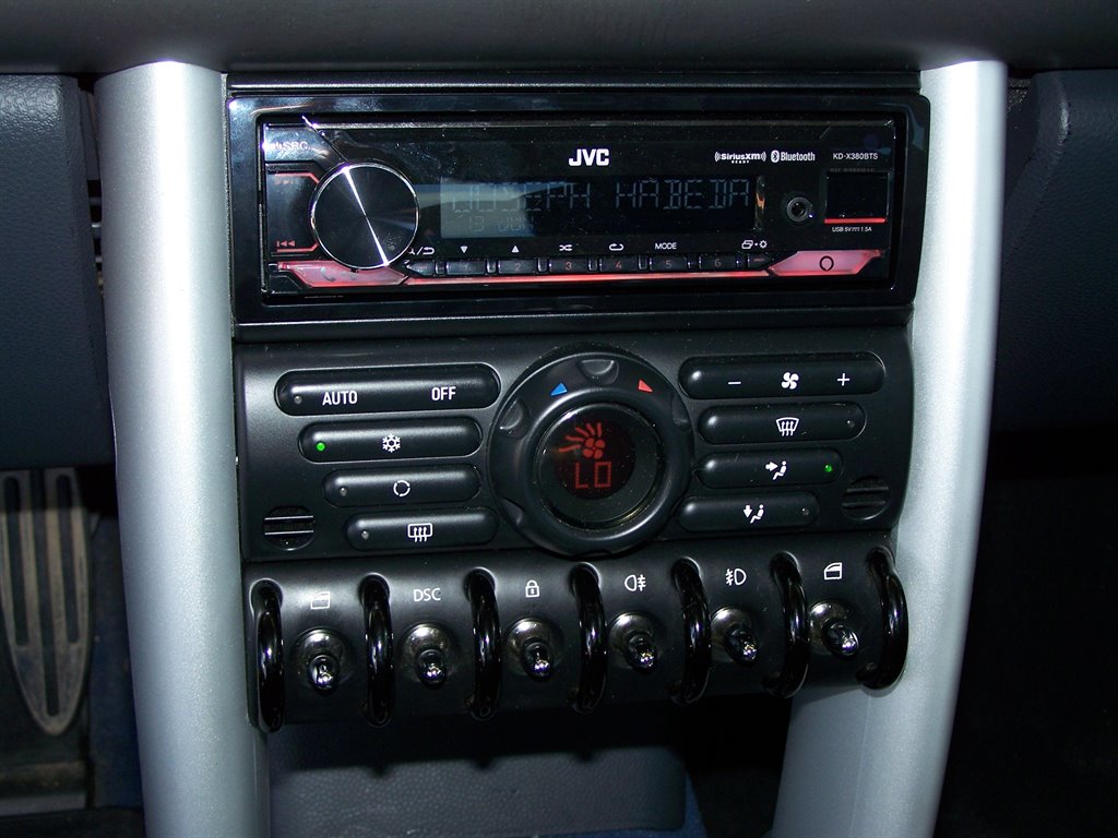 2003 MINI Cooper S photo