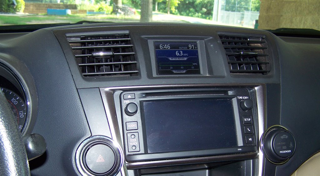 2013 Toyota Highlander - $10,890