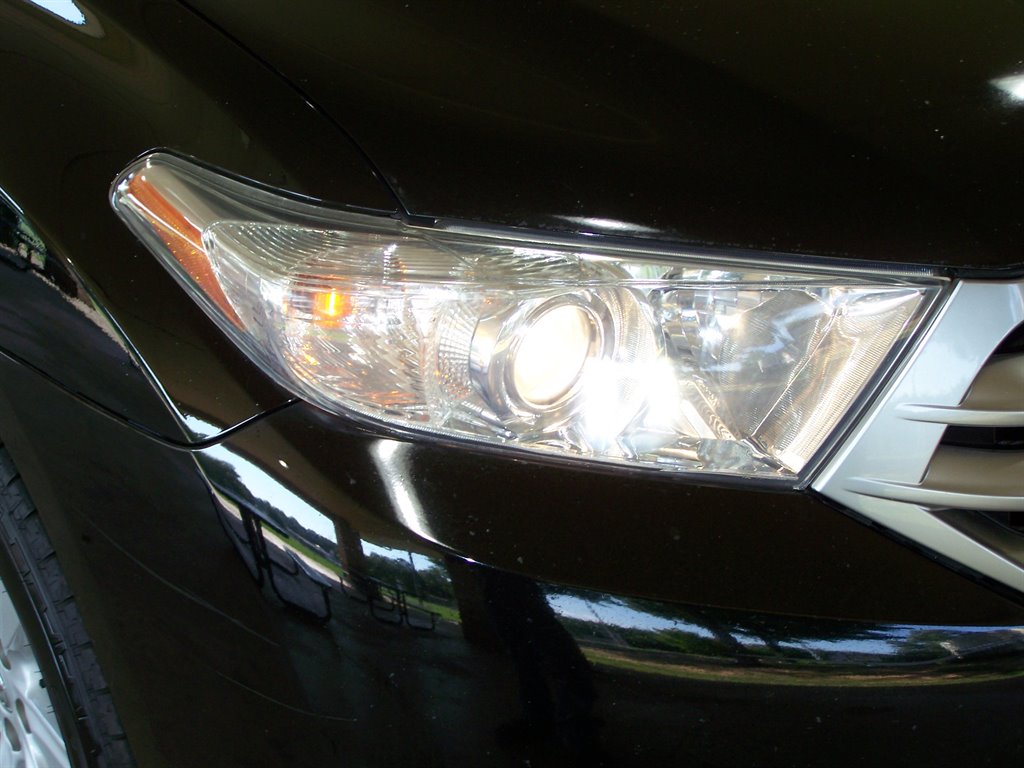 2013 Toyota Highlander photo