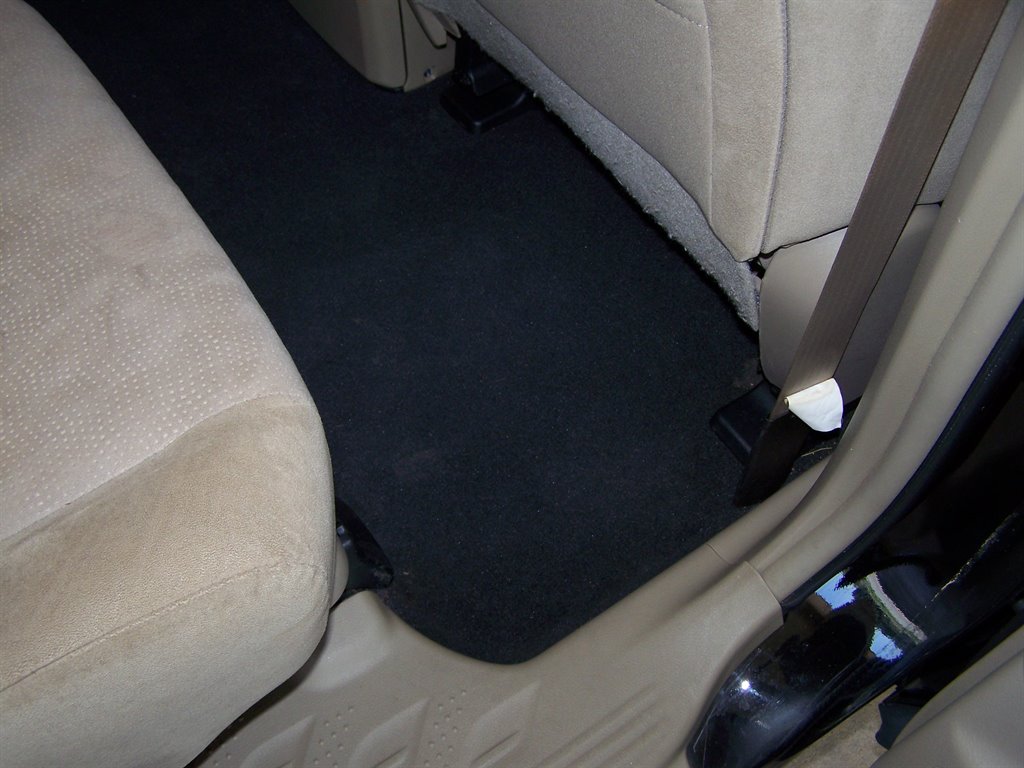 2013 Toyota Highlander - $10,890