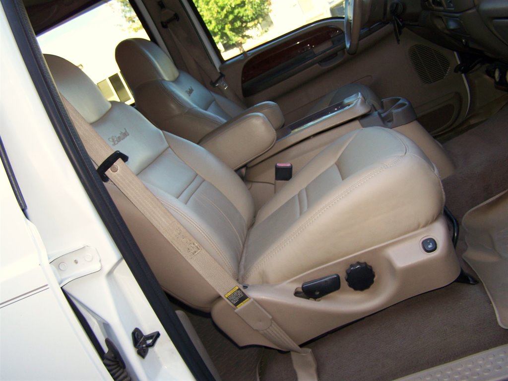 2001 Ford Excursion - $29,890