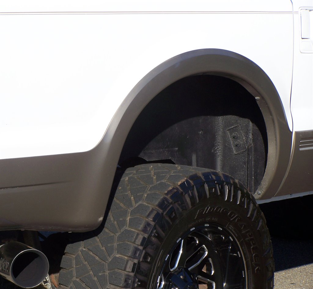 2001 Ford Excursion - $29,890