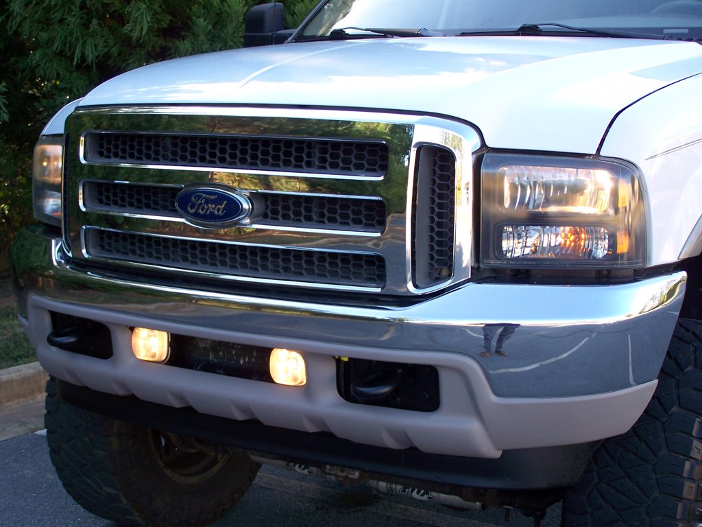 2001 Ford Excursion - $29,890