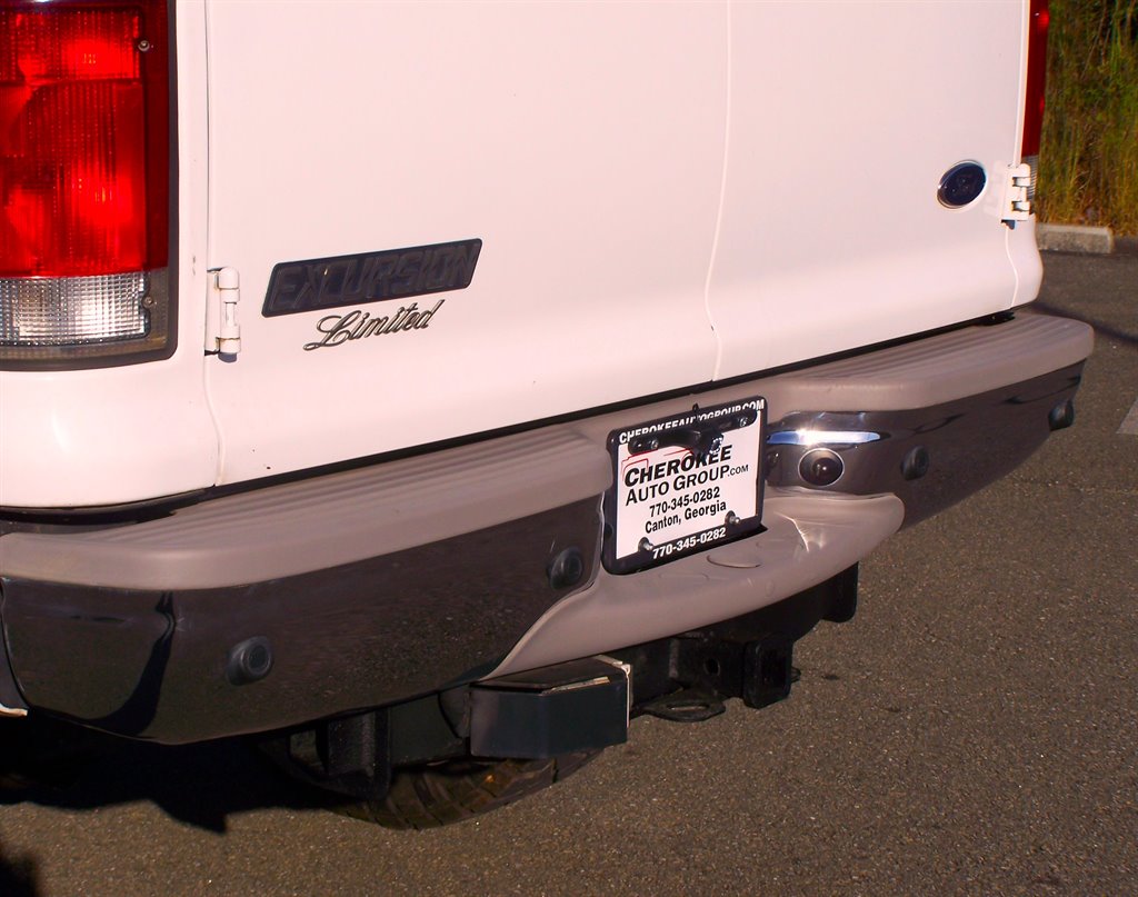 2001 Ford Excursion - $29,890