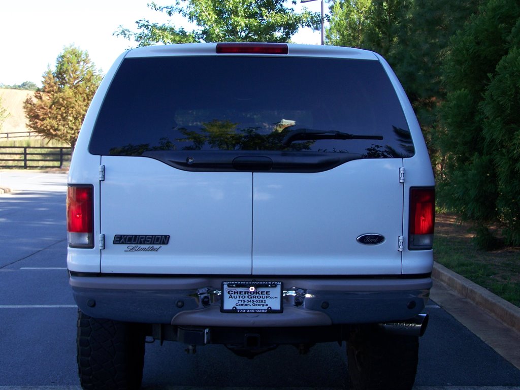 2001 Ford Excursion - $29,890