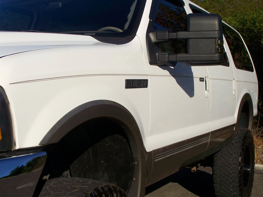 2001 Ford Excursion - $29,890