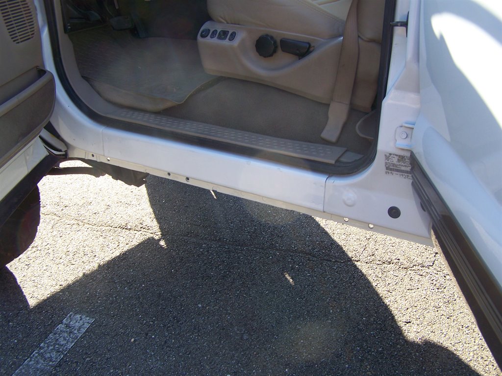 2001 Ford Excursion - $29,890