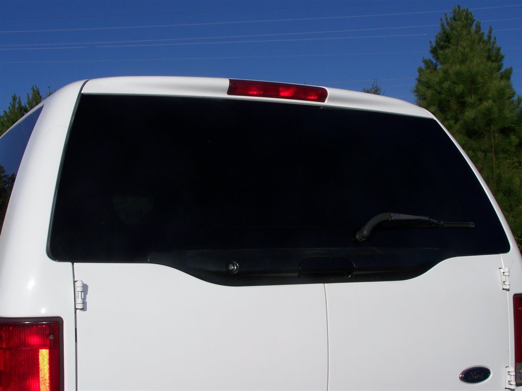 2001 Ford Excursion - $29,890