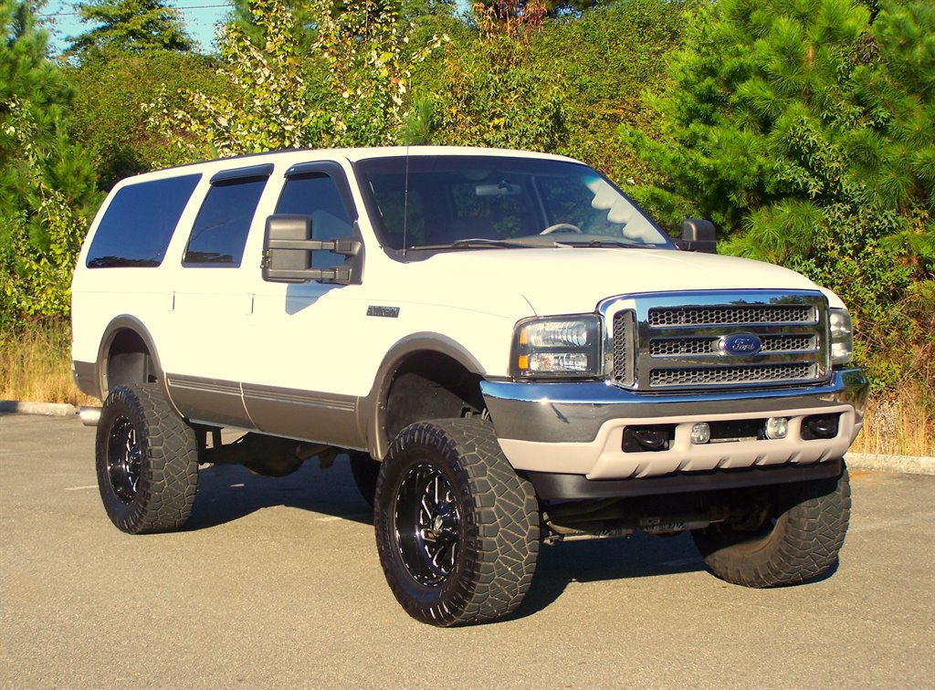 2001 Ford Excursion - $29,890