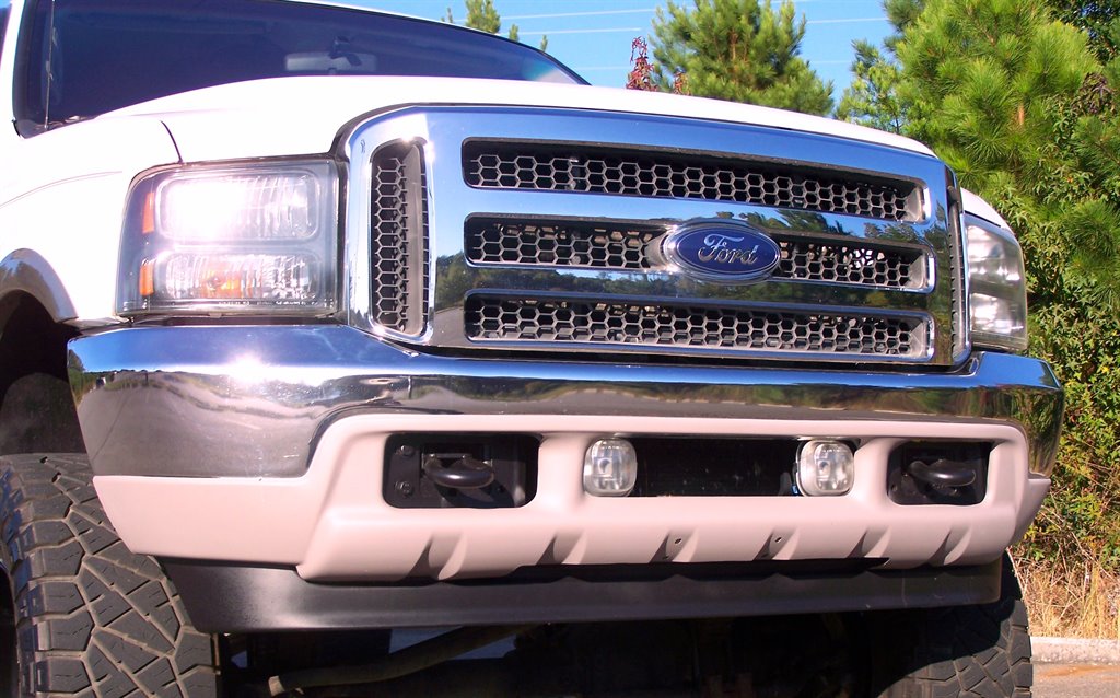 2001 Ford Excursion - $29,890