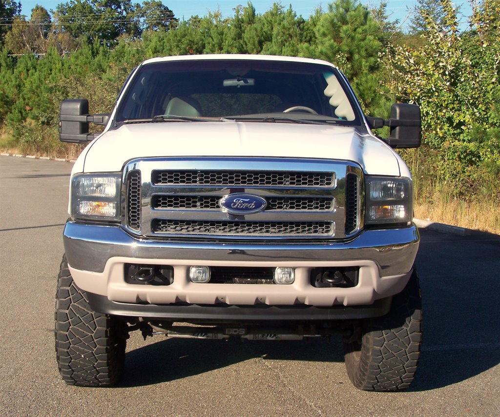 2001 Ford Excursion - $29,890