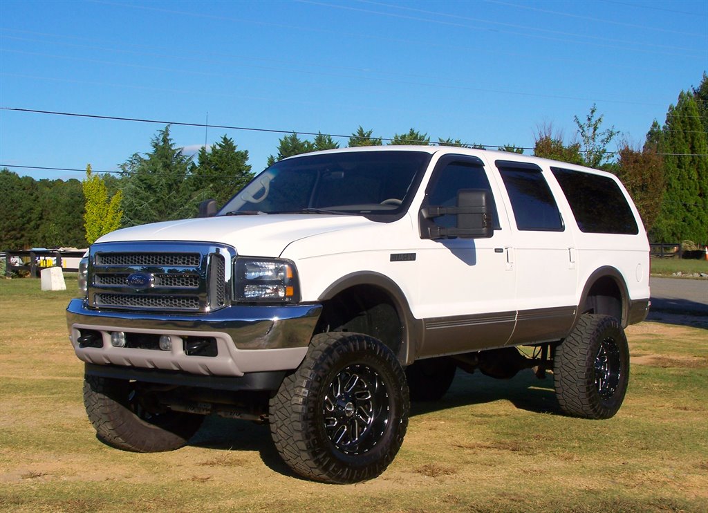 2001 Ford Excursion - $29,890