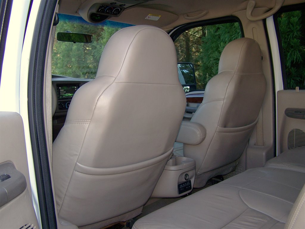 2001 Ford Excursion - $29,890